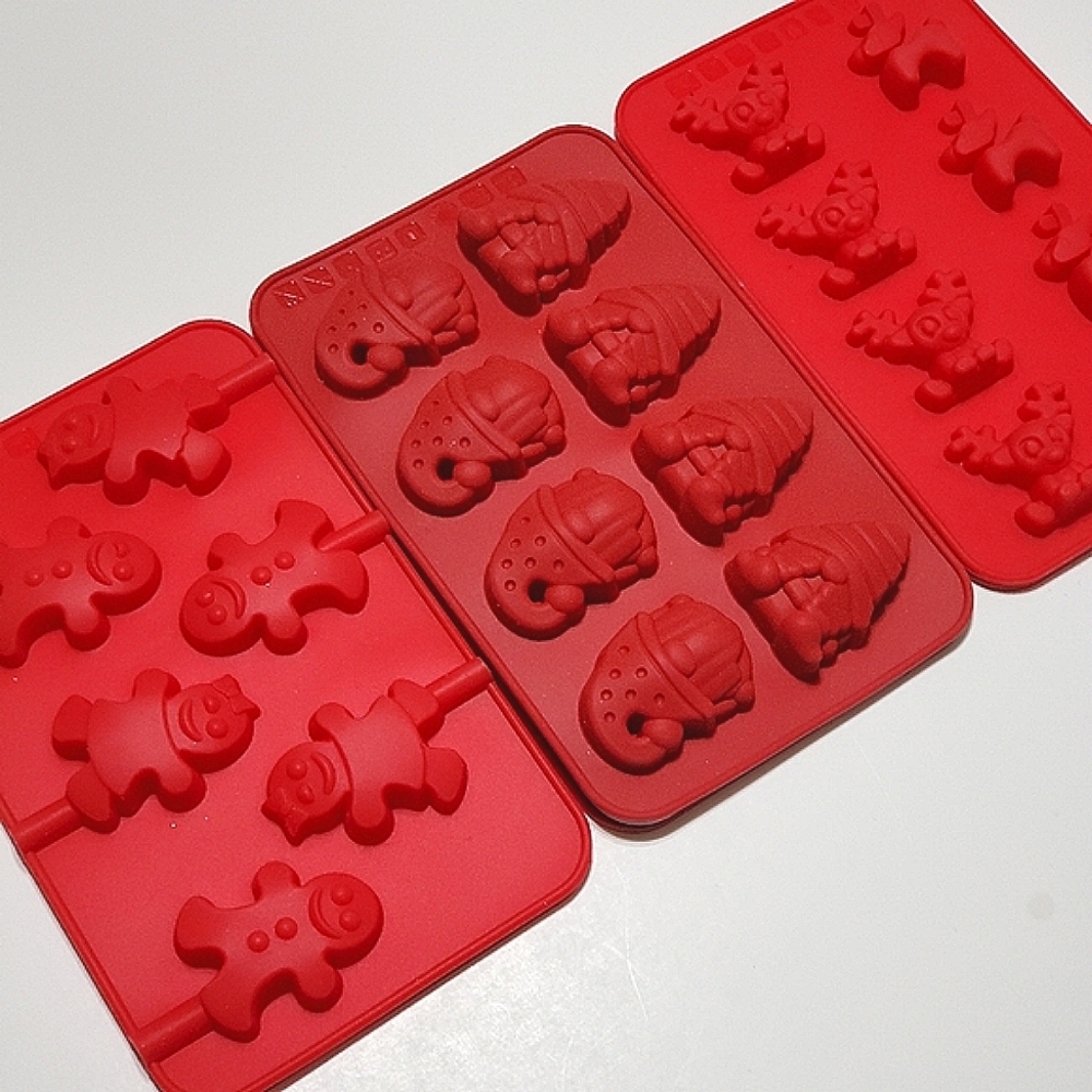 NEW SET OF 3 SILICONE CHOCOLATE MOLD (22 CAVITIES) -  6 DESIGNS
